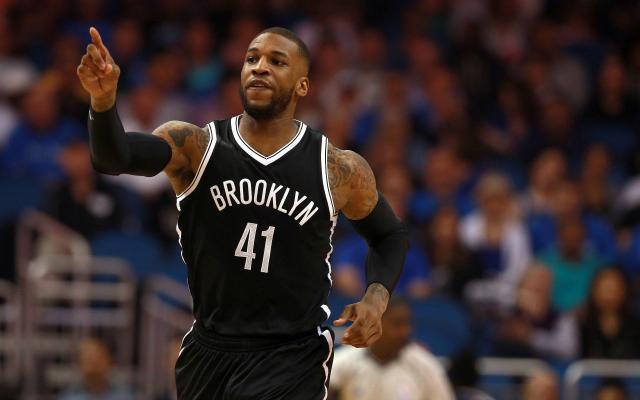 还不由自主 还不由自主