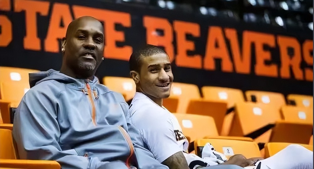 通过这些经 通过这些经